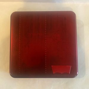 LEVI’S Red Metal Tin Keepsake Gift Box NWT lcsr